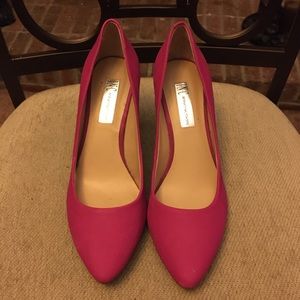 I N C hot pink pumps 3 inch heel size 8 see pics